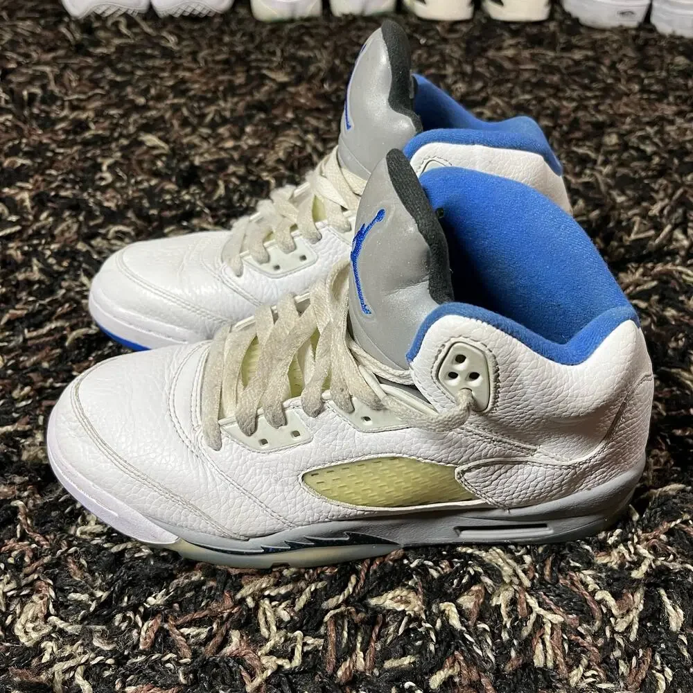 Jordan dm visible from